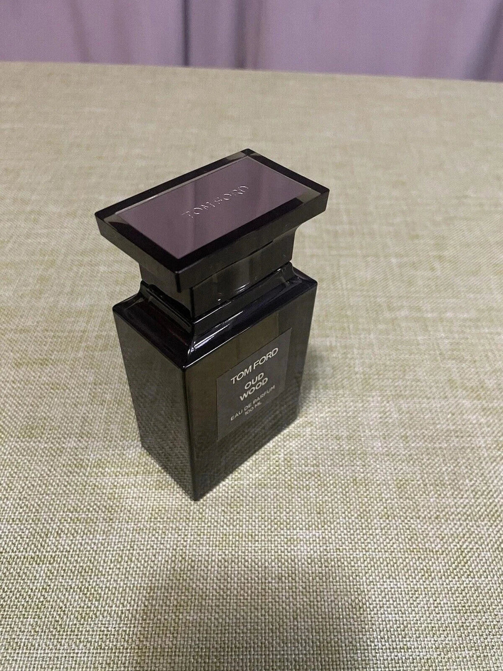 TOM FORD Oud Wood Eau de Parfum – 3.4 fl oz / 100 mL – Unisex – New Factory Sealed